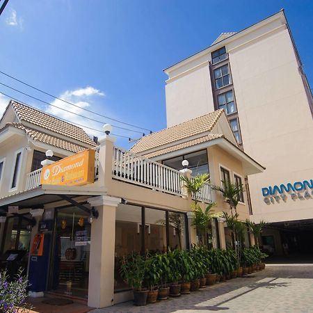 Diamond City Place Hotel Патая Екстериор снимка