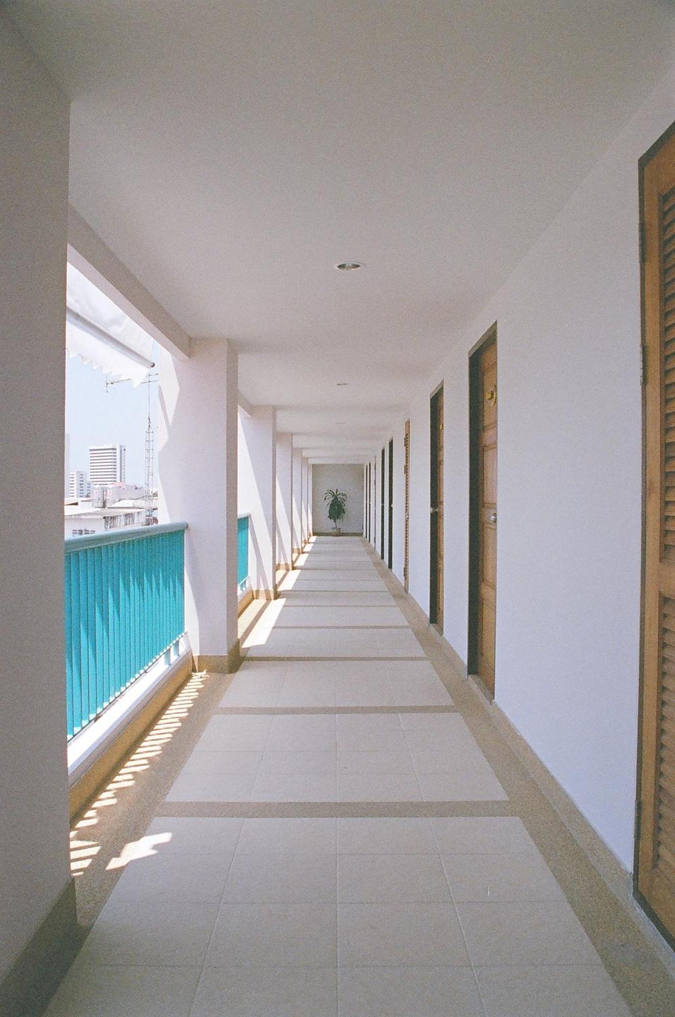 Diamond City Place Hotel Патая Екстериор снимка