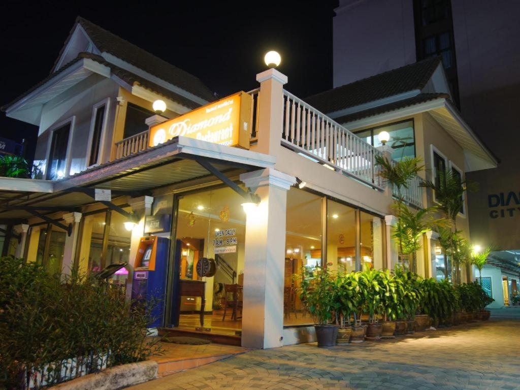 Diamond City Place Hotel Патая Екстериор снимка
